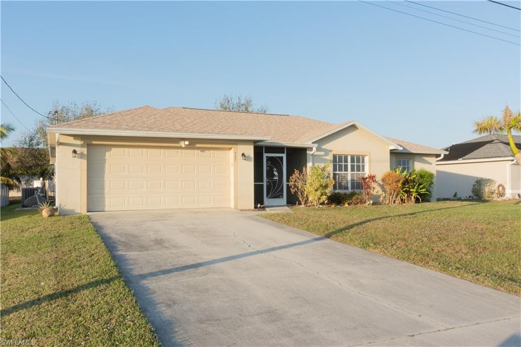 323 NW 10th ST CAPE CORAL, FL 33993