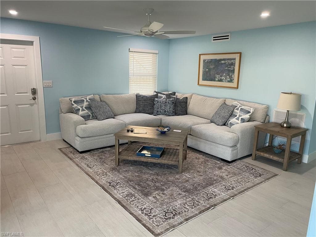 1155 Sandpiper ST F1 NAPLES, FL 34102