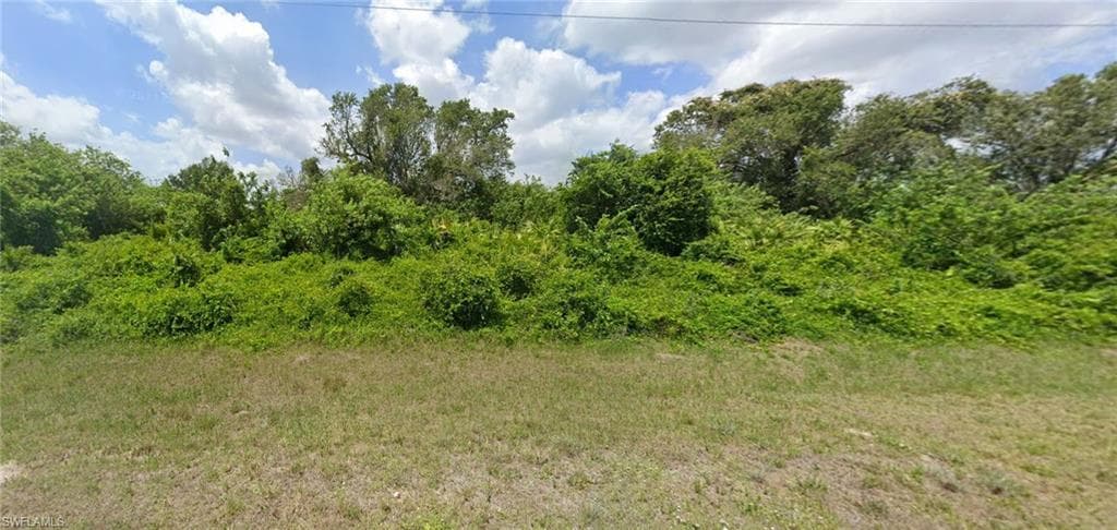 7033 Jolly CIR LABELLE, FL 33935