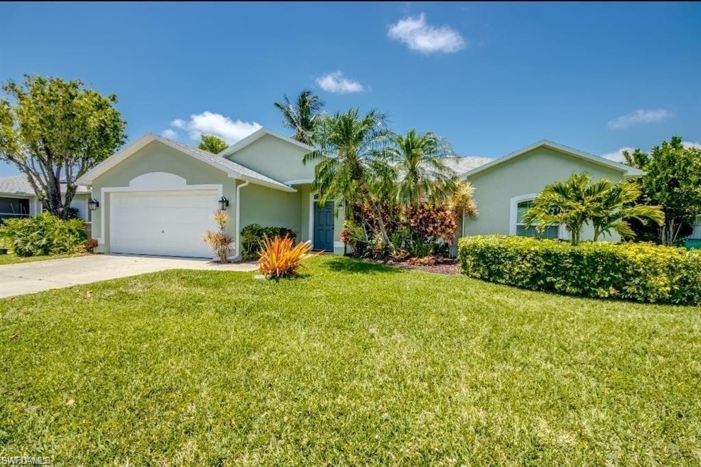 2722 SE 8th PL CAPE CORAL, FL 33904