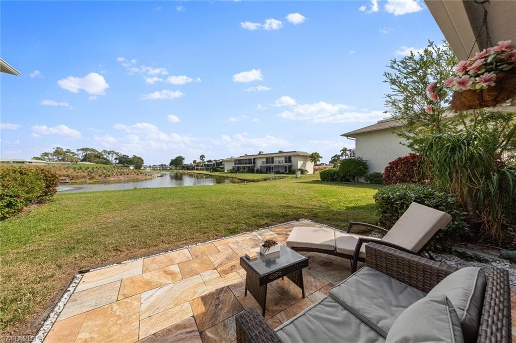 211 Palm DR 1 NAPLES, FL 34112