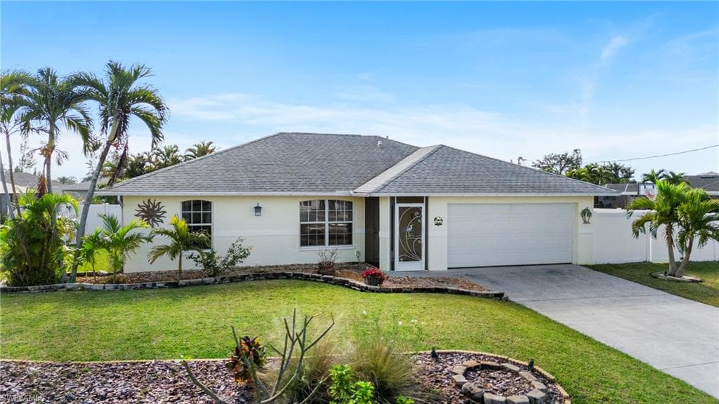 444 21st ST CAPE CORAL, FL 33991