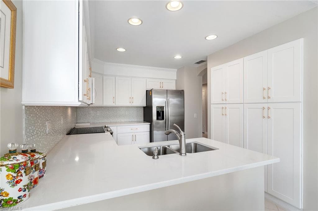 26950 Montego Pointe CT 103 BONITA SPRINGS, FL 34134