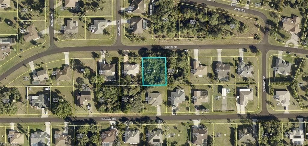 1418 Scenic ST LEHIGH ACRES, FL 33936