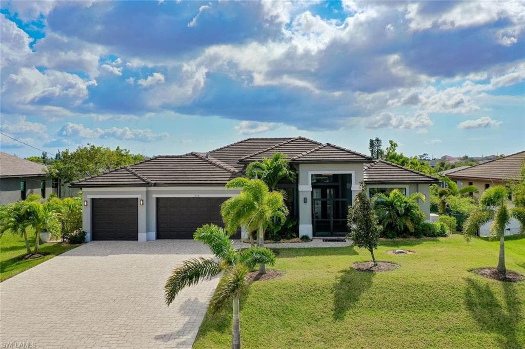 908 SW Embers TER CAPE CORAL, FL 33991
