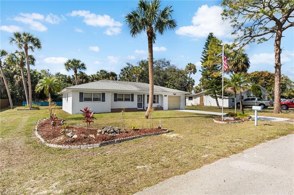 27840 Marco DR BONITA SPRINGS, FL 34135