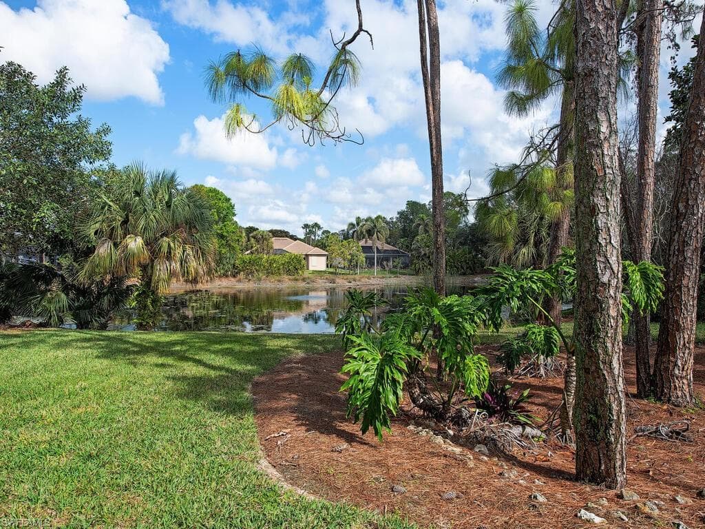 6431 Birchwood CT NAPLES, FL 34109