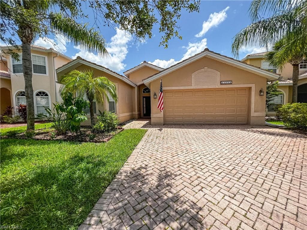 12881 Stone Tower LOOP FORT MYERS, FL 33913
