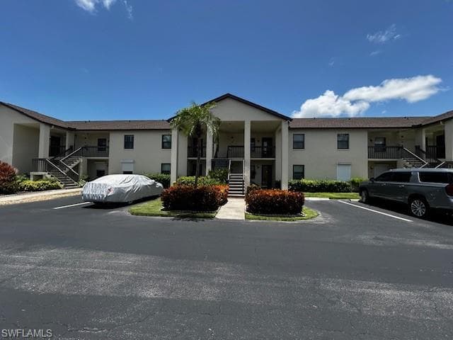 9270 Lake Park DR 204 FORT MYERS, FL 33919