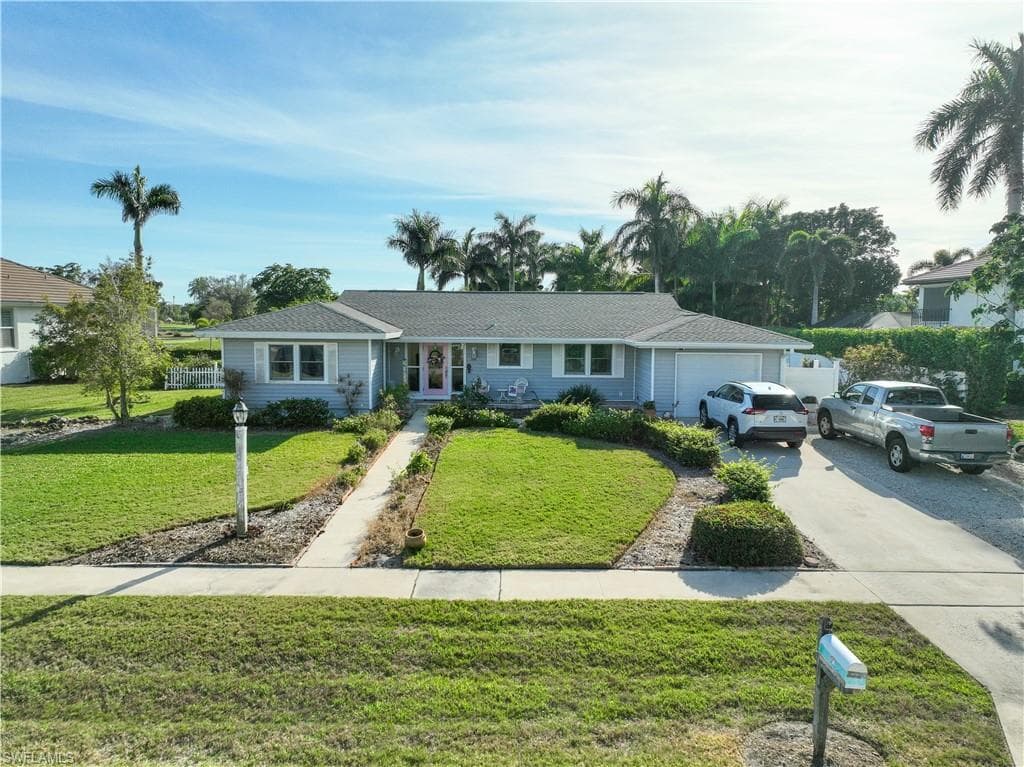 190 Society CT MARCO ISLAND, FL 34145