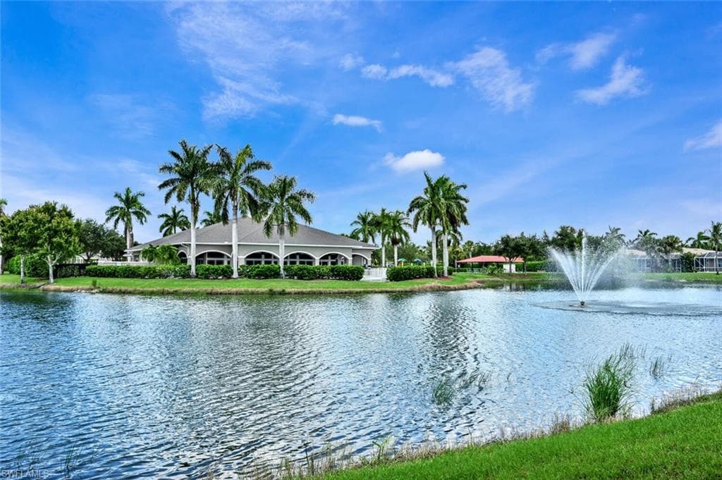 14582 Grapevine DR NAPLES, FL 34114