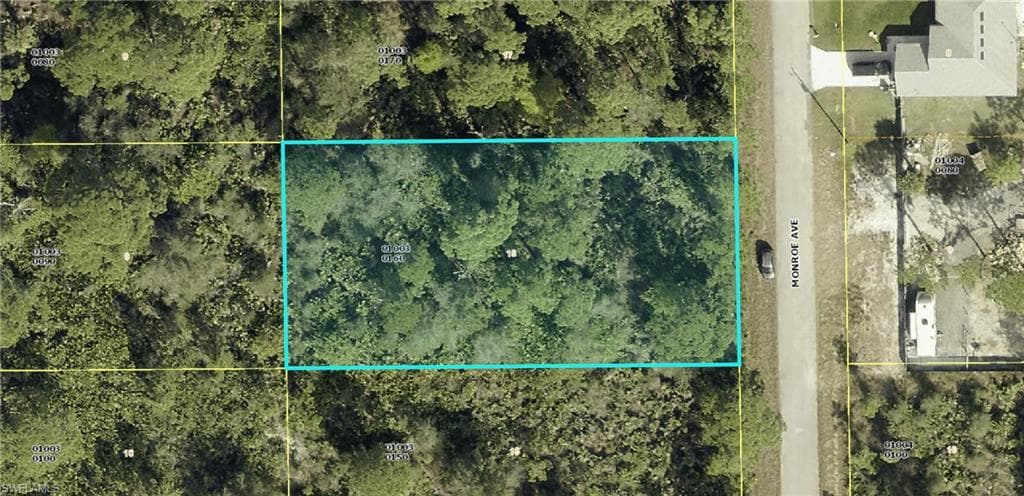 2007 Monroe AVE ALVA, FL 33920