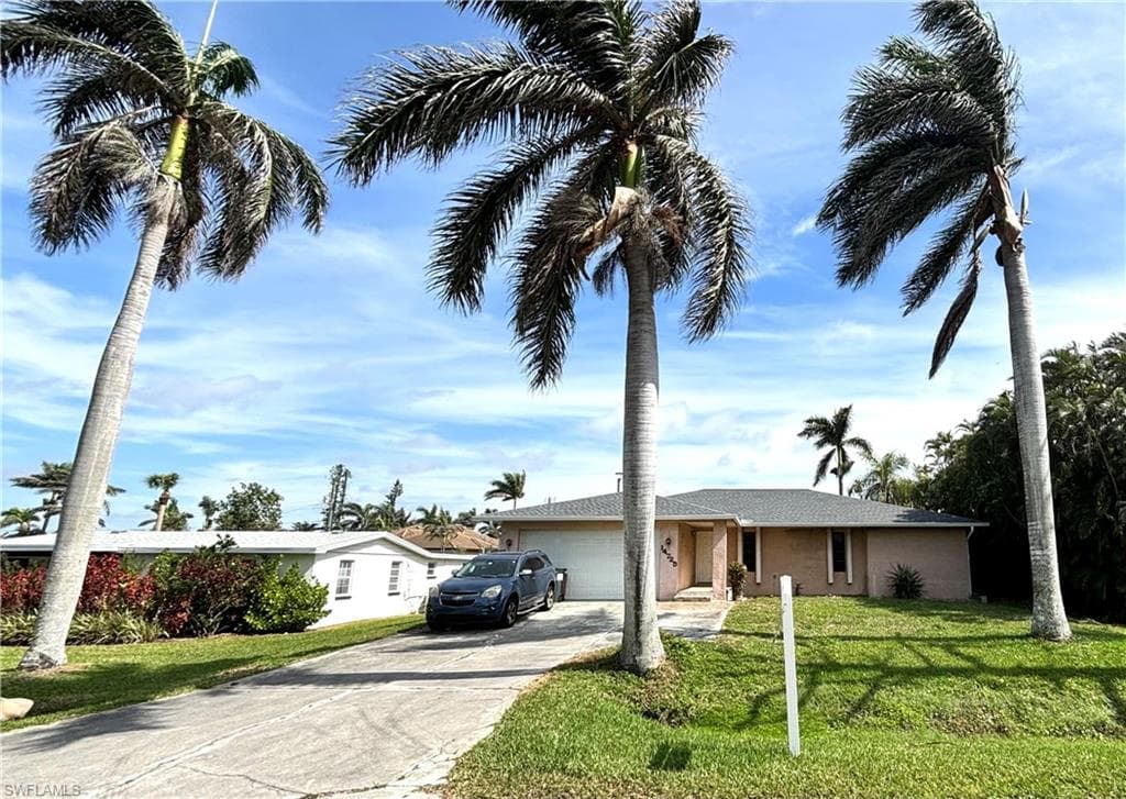 14725 Kimberly LN FORT MYERS, FL 33908