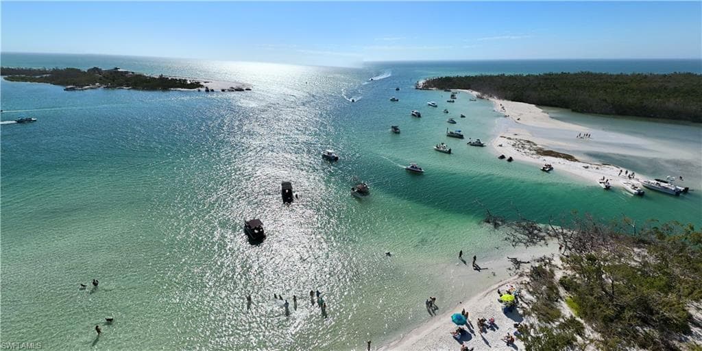 4769 Tahiti DR BONITA SPRINGS, FL 34134