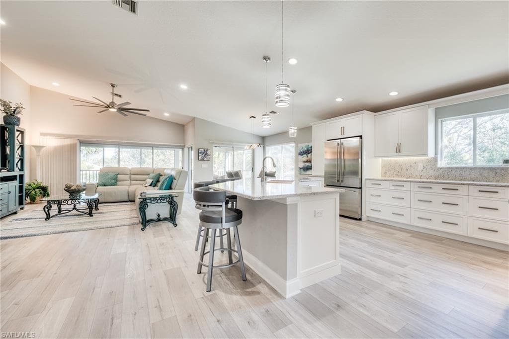 8491 Southbridge DR 3 ESTERO, FL 33967
