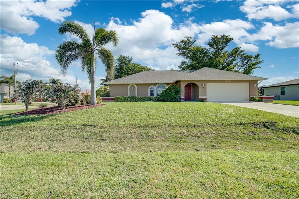 2613 SW 21st PL CAPE CORAL, FL 33914