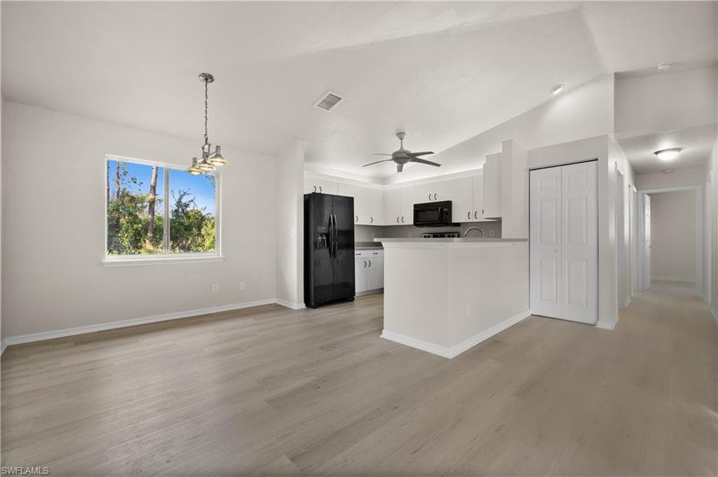 26251 Coventry LN BONITA SPRINGS, FL 34135