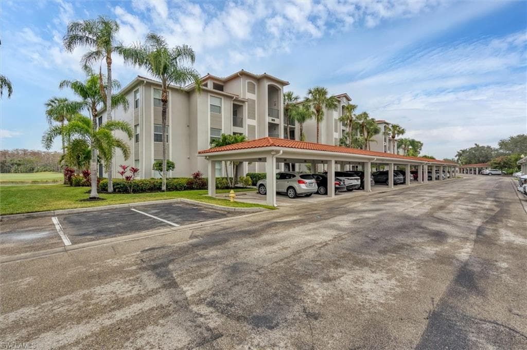 10285 Heritage Bay BLVD 833 NAPLES, FL 34120