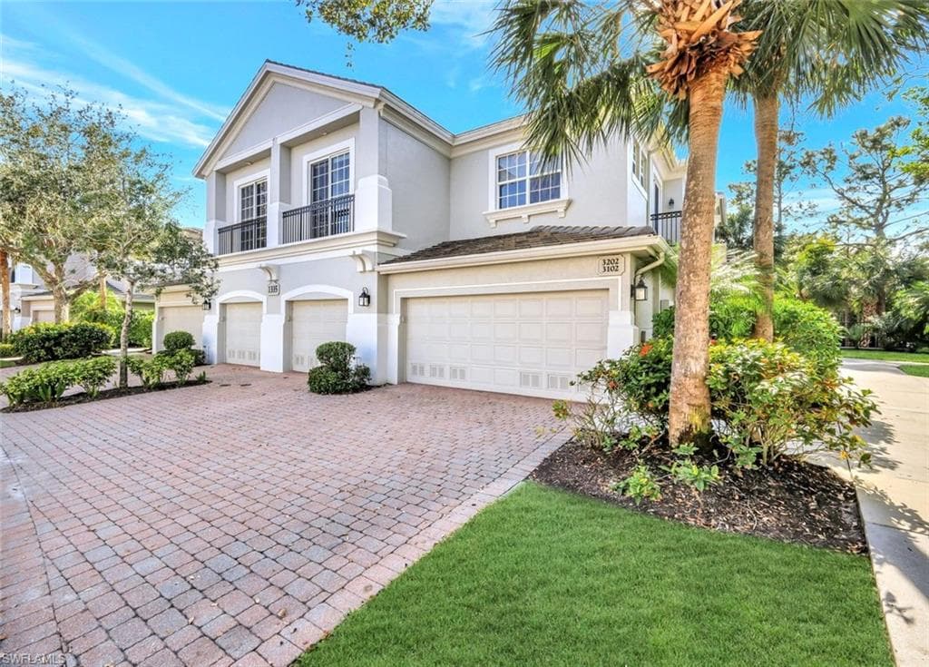 1335 Remington WAY 3202 NAPLES, FL 34110