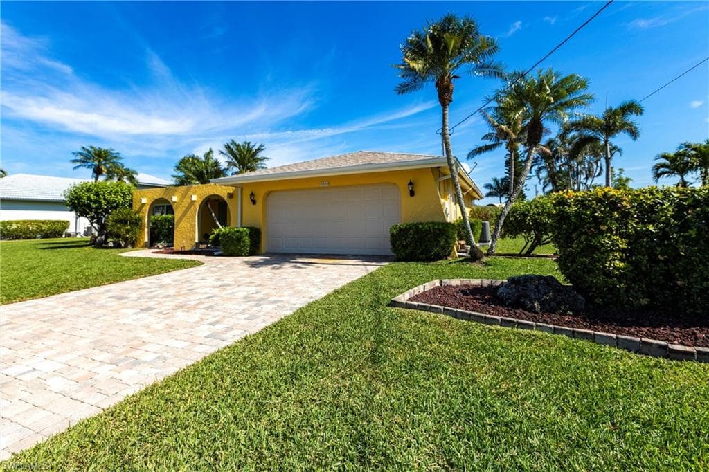 3353 SE 19th AVE CAPE CORAL, FL 33904