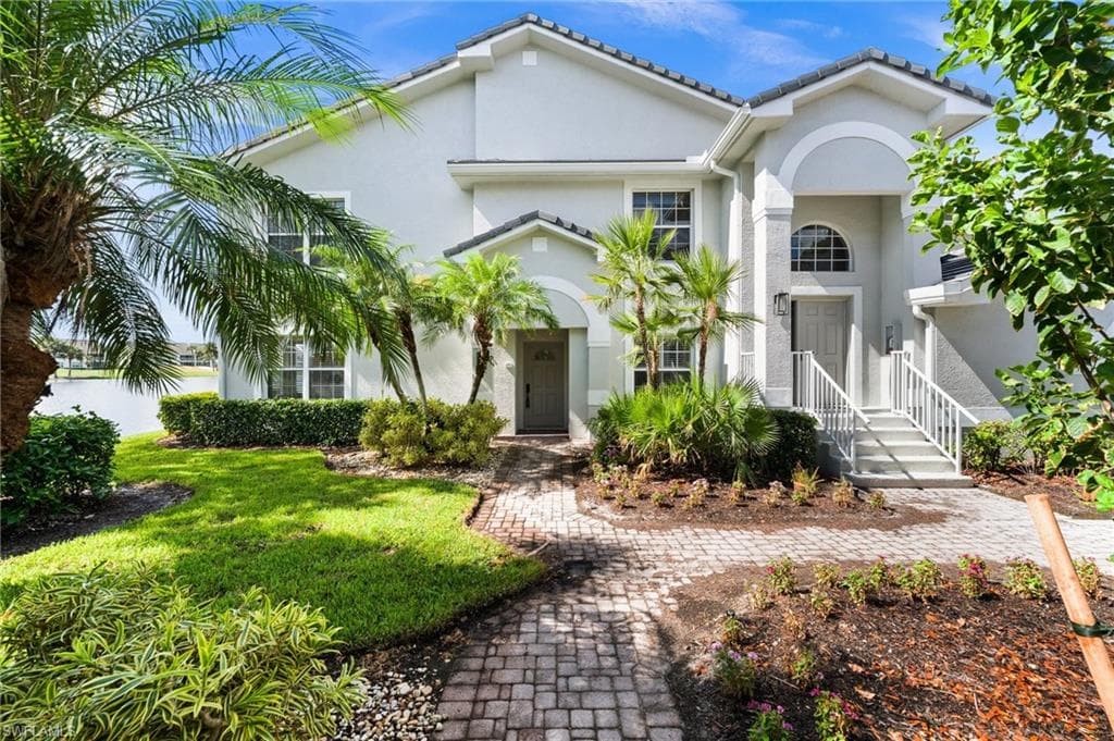 6080 Pinnacle LN 1701 NAPLES, FL 34110