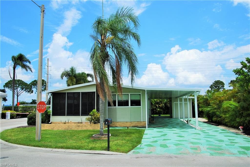 1 Nicklaus BLVD NORTH FORT MYERS, FL 33903