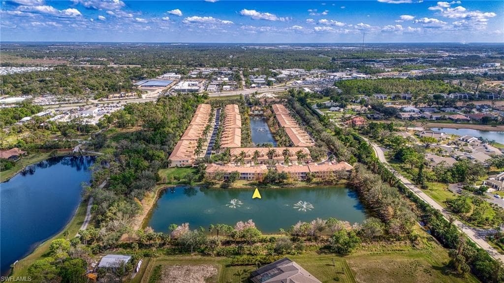 6050 Jonathans Bay CIR 101 FORT MYERS, FL 33908
