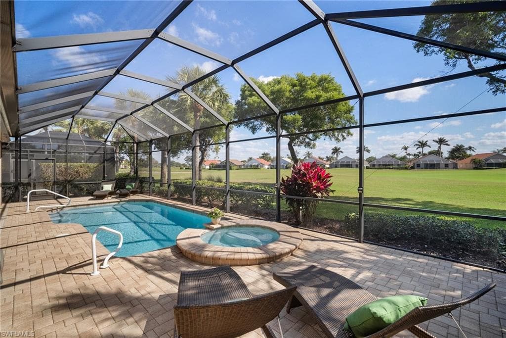 8756 Mustang Island CIR NAPLES, FL 34113