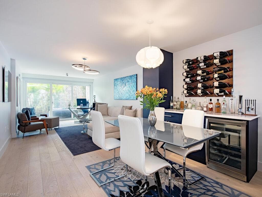 532 2nd ST S 532 NAPLES, FL 34102