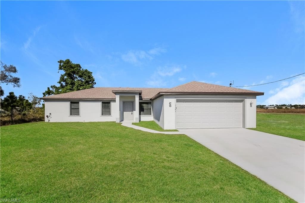 1121 Elegans ST E LEHIGH ACRES, FL 33974