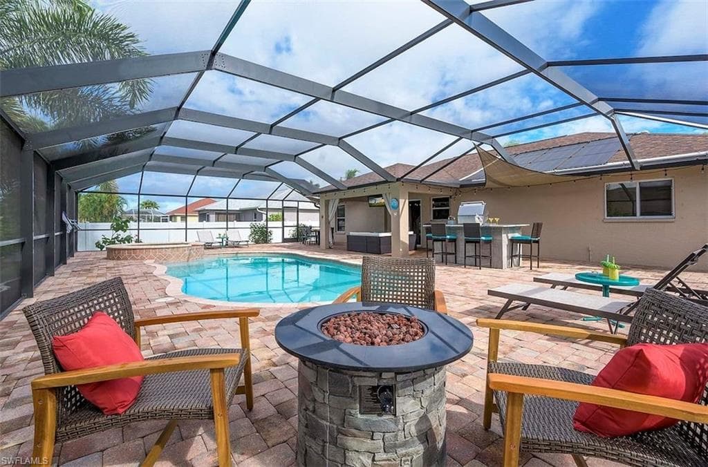 2528 SW 26th AVE CAPE CORAL, FL 33914
