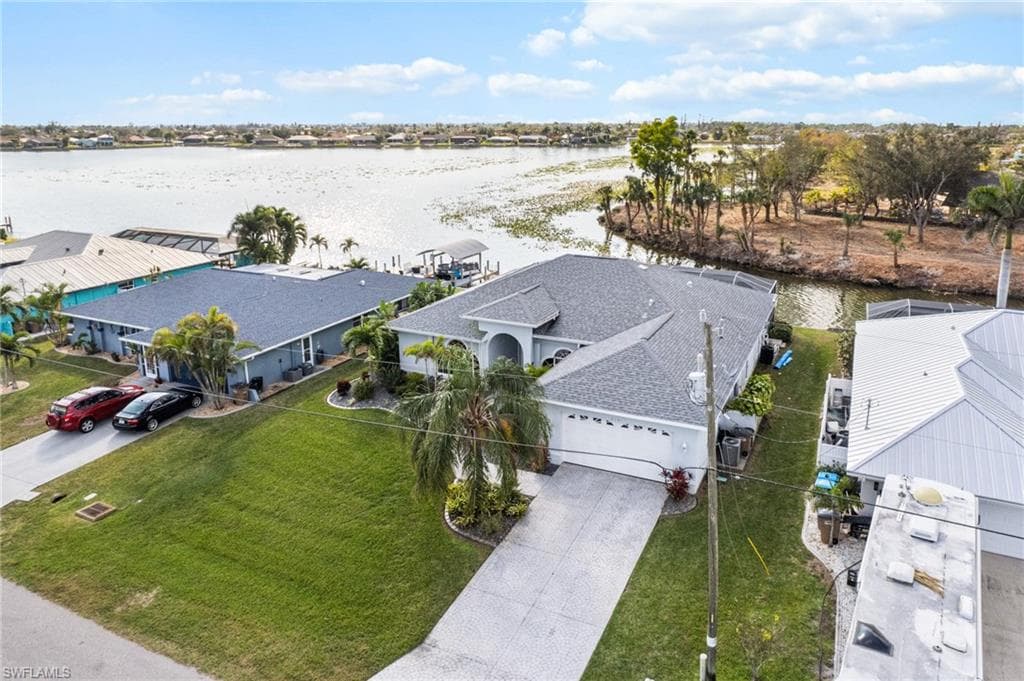 610 SW Santa Barbara PL CAPE CORAL, FL 33991