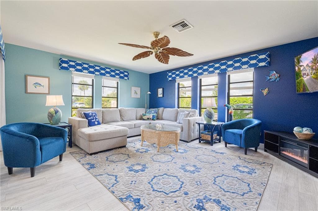 17025 Golfside CIR 301 FORT MYERS, FL 33908