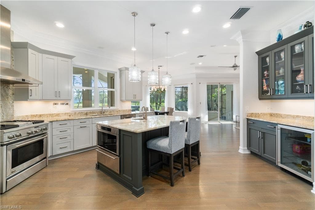 140 Cheshire WAY NAPLES, FL 34110