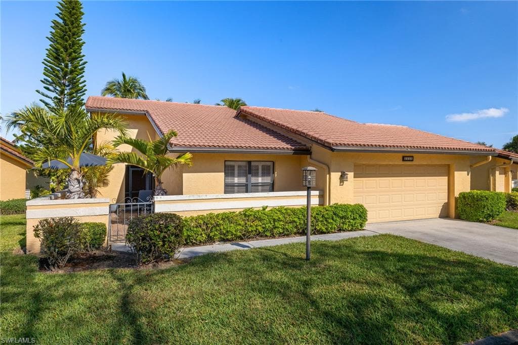 5416 Ashton CIR FORT MYERS, FL 33907