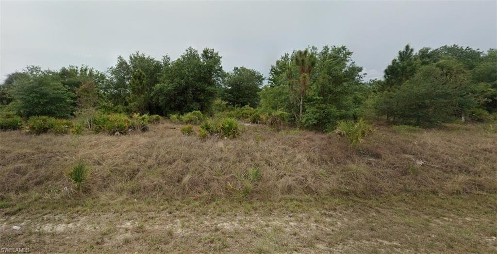 821 North AVE LEHIGH ACRES, FL 33972