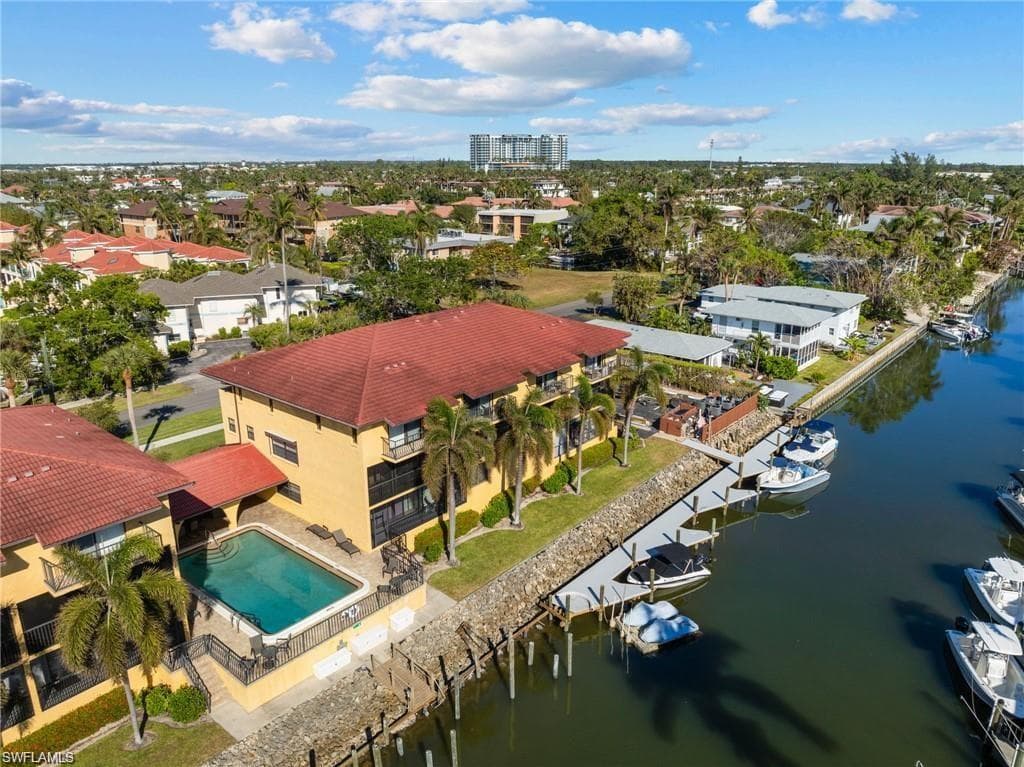 1400 Blue Point AVE 207 NAPLES, FL 34102