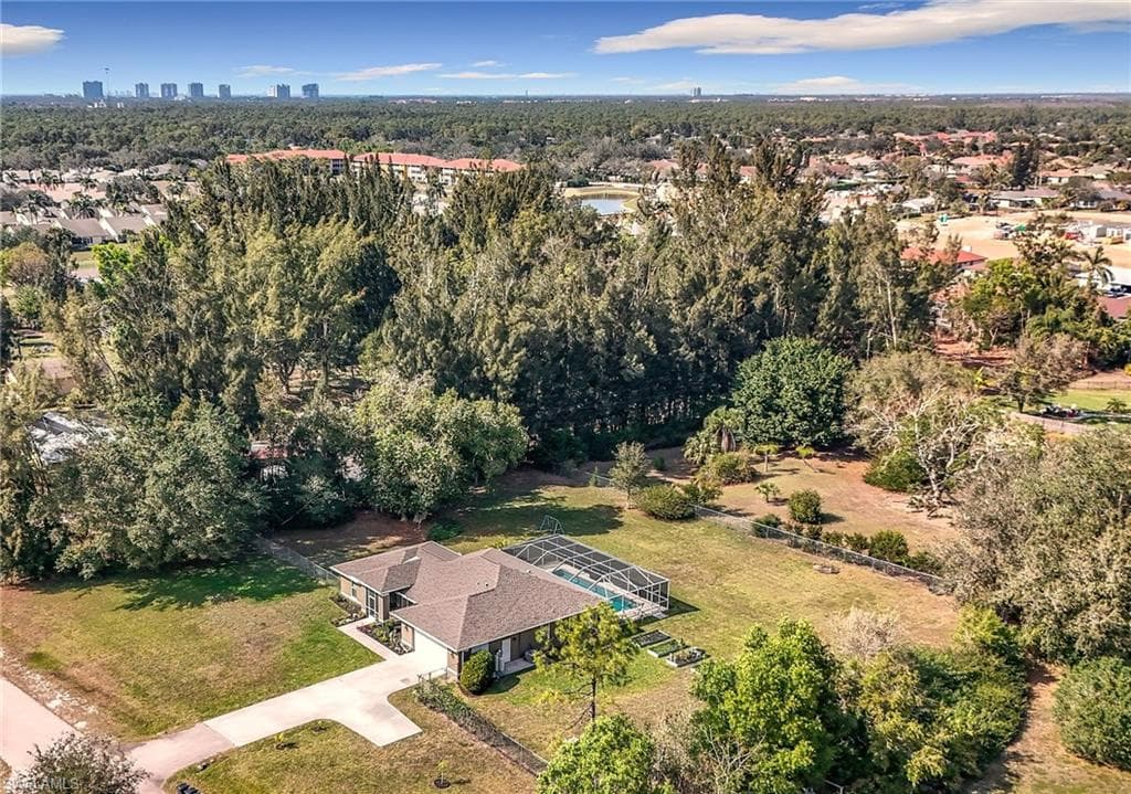 10401 Westside LN