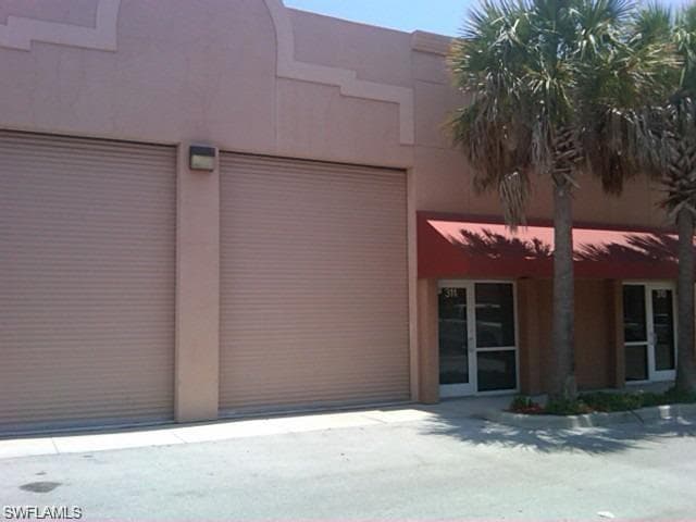 2383 LINWOOD AVE 307 NAPLES, FL 34112