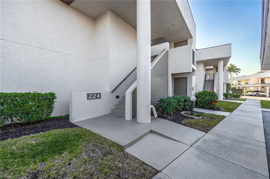 14730 Eagle Ridge DR 224 FORT MYERS, FL 33912
