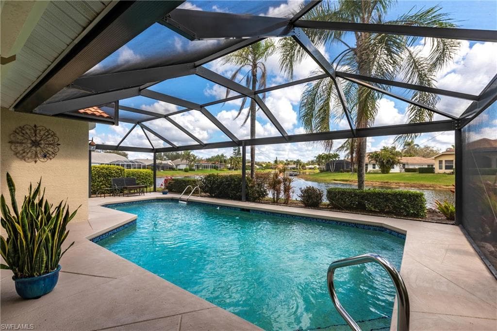 10892 Longshore WAY W NAPLES, FL 34119