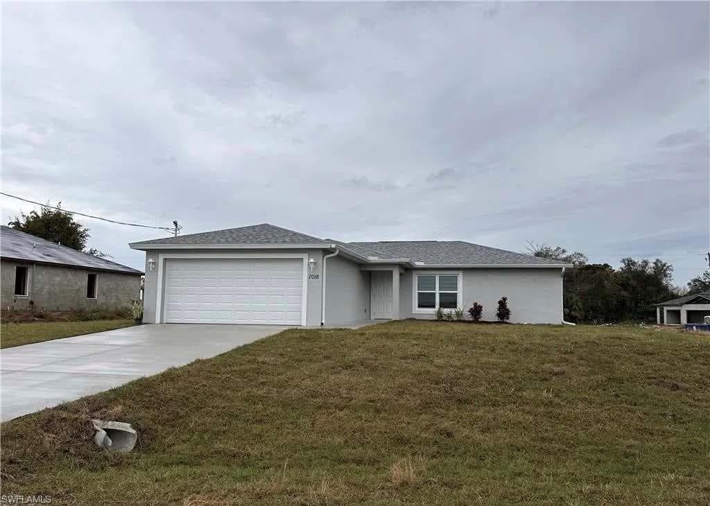 7018 Palpano CIR LABELLE, FL 33935