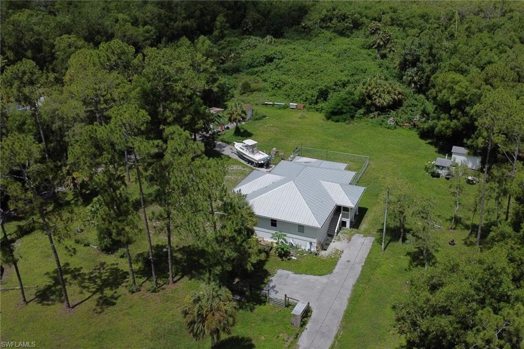 3001 Smith RD NAPLES, FL 34117