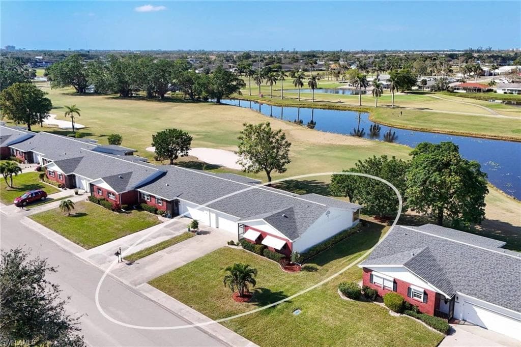 6942 Edgewater CIR FORT MYERS, FL 33919