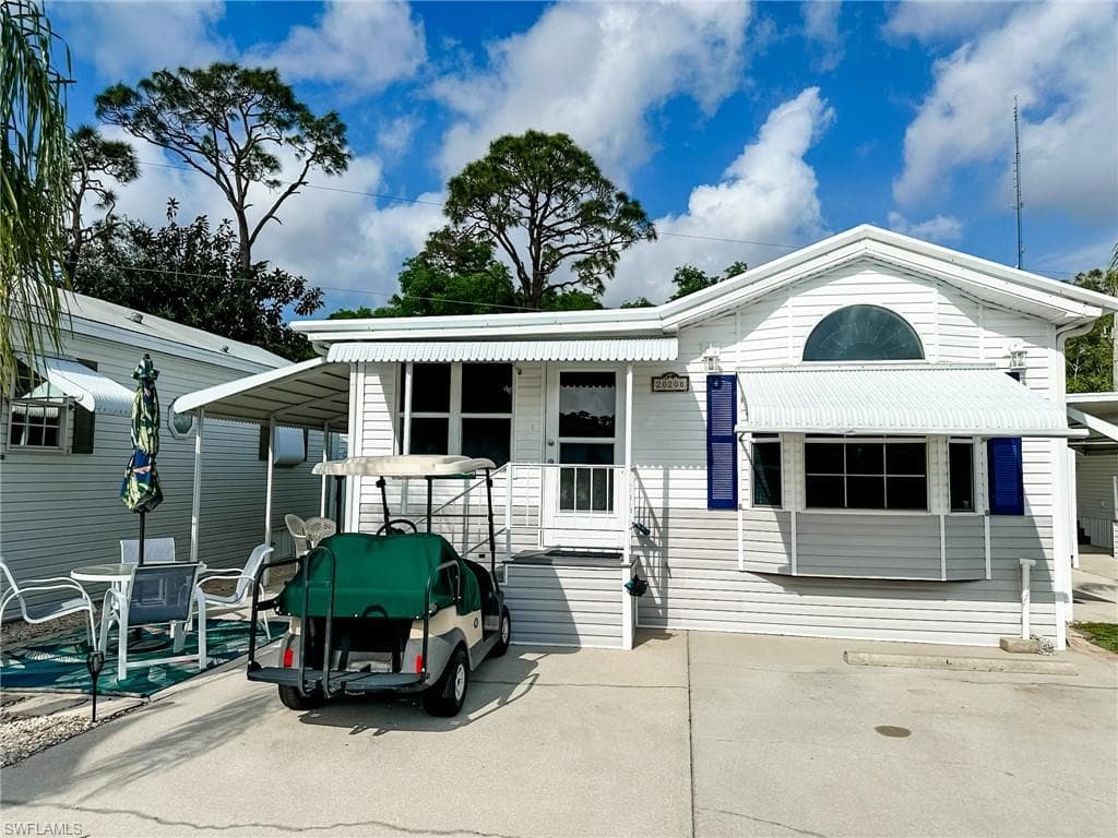 20208 Orange Tree LN ESTERO, FL 33928