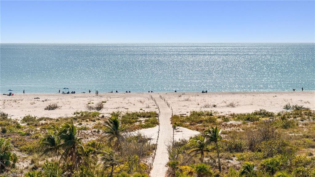 5117 Sea Bell RD A203 SANIBEL, FL 33957