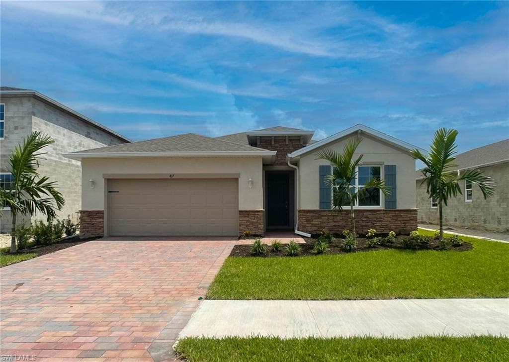 417 Coral Reef PL CAPE CORAL, FL 33993