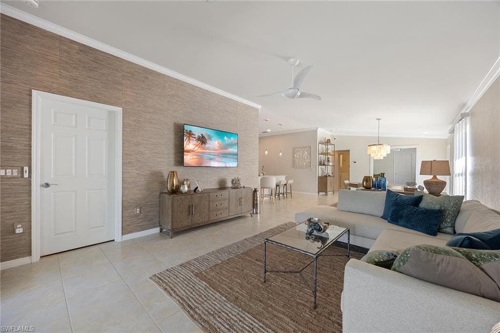 8429 Karina CT NAPLES, FL 34114