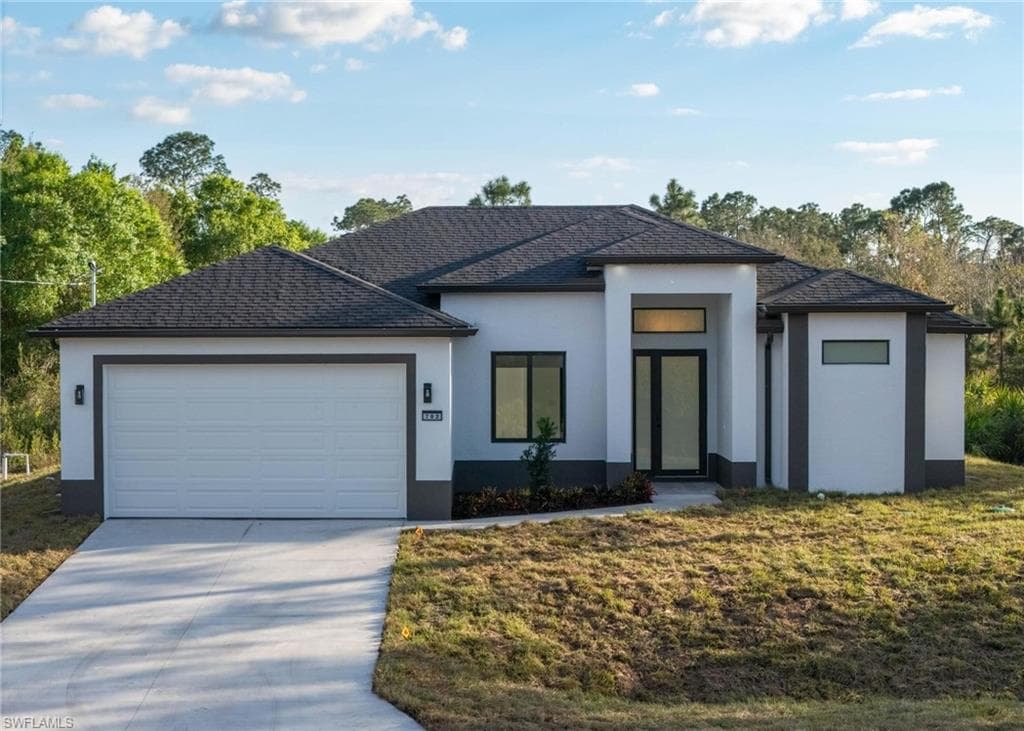 702 E 13th ST LEHIGH ACRES, FL 33972