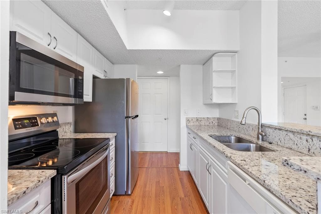 1875 Florida Club DR 7307 NAPLES, FL 34112